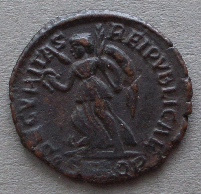 Valentinian-I-Bronze